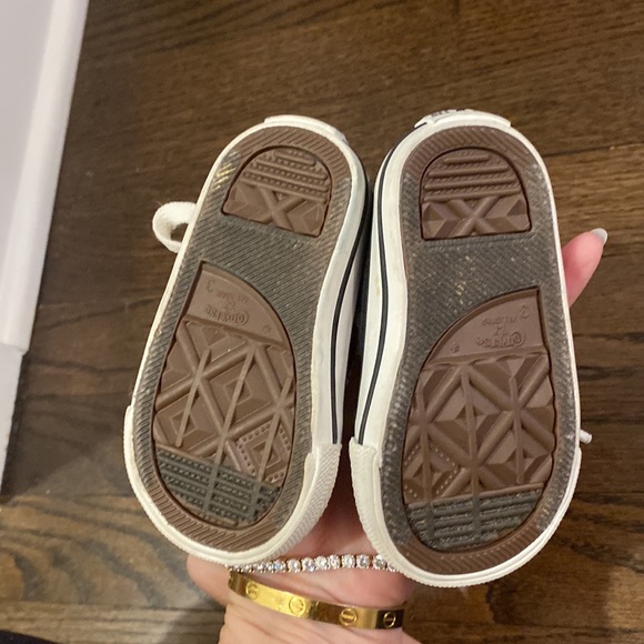 Converse walker shoes - Picture 2 of 3